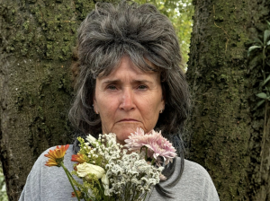 Sue Dillon lookalike contest opens to fans with trophies for top three impressions
