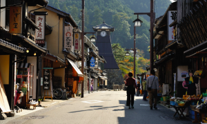Izushi’s historic Eirakukan theater stages annual Kabuki run with star actor Ainosuke Kataoka
