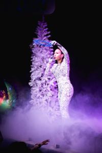 Gazillion Bubble Show extends NYC run through Jan 18 with holiday spectacular