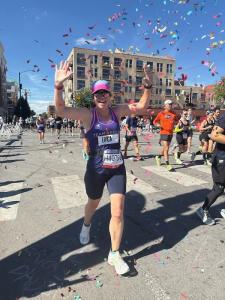Bold&Zeal founder Erica Bazerkanian runs ninth marathon for paralyzed father, 10 years after his death